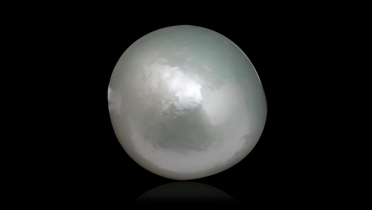 South Sea Pearl 7.46 Carats