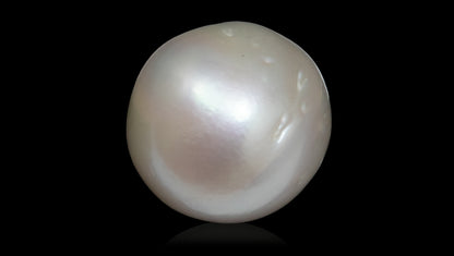 SOUTH SEA PEARL 8.62 CARATS