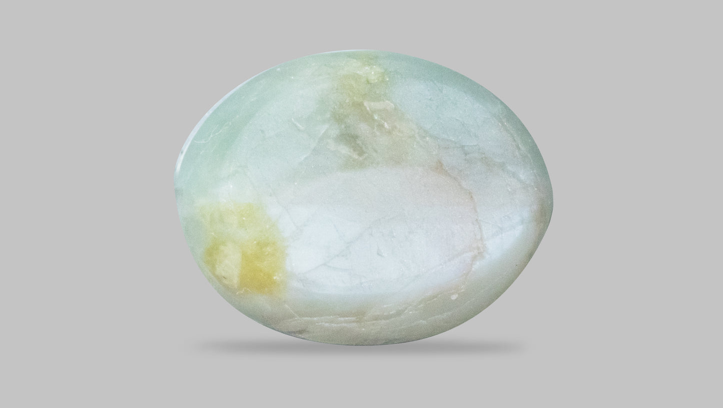 Natural Cat'S Eye (Lehsuniya) 4.67 Carats