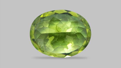 NATURAL PERIDOT 6.27 CARATS