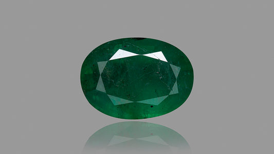 Minor Oil Natural Zambian Emerald (Panna) 5.85 Carats