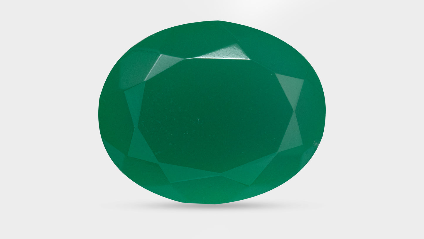 GREEN ONYX 12.77  CARATS