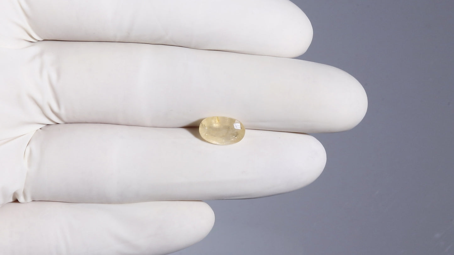 Natural Yellow Sapphire (Pukhraj) 3.77 Carats