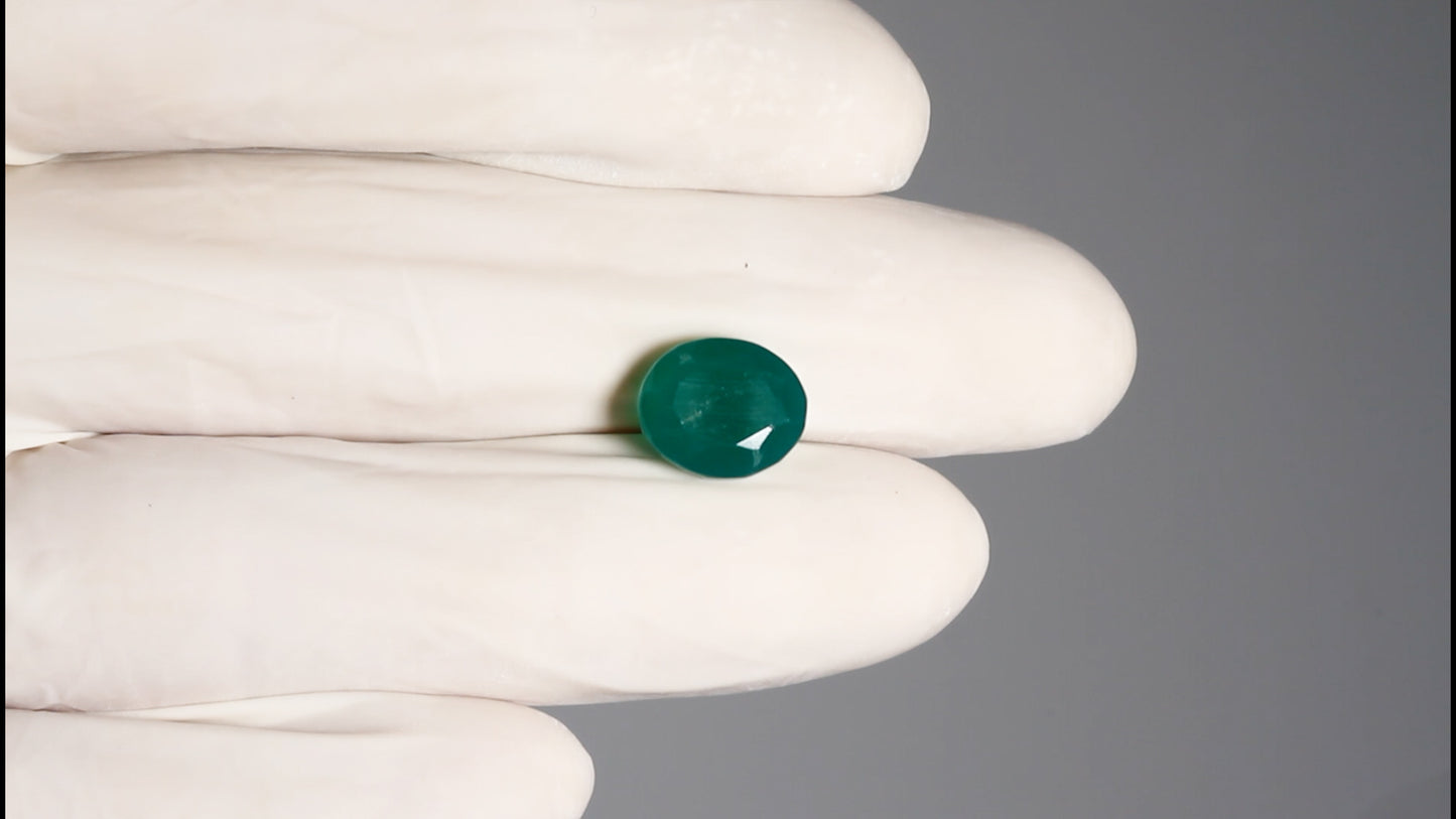 GREEN ONYX 6.07 CARATS