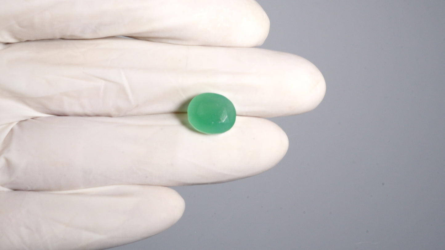 GREEN ONYX 7.20 CARATS