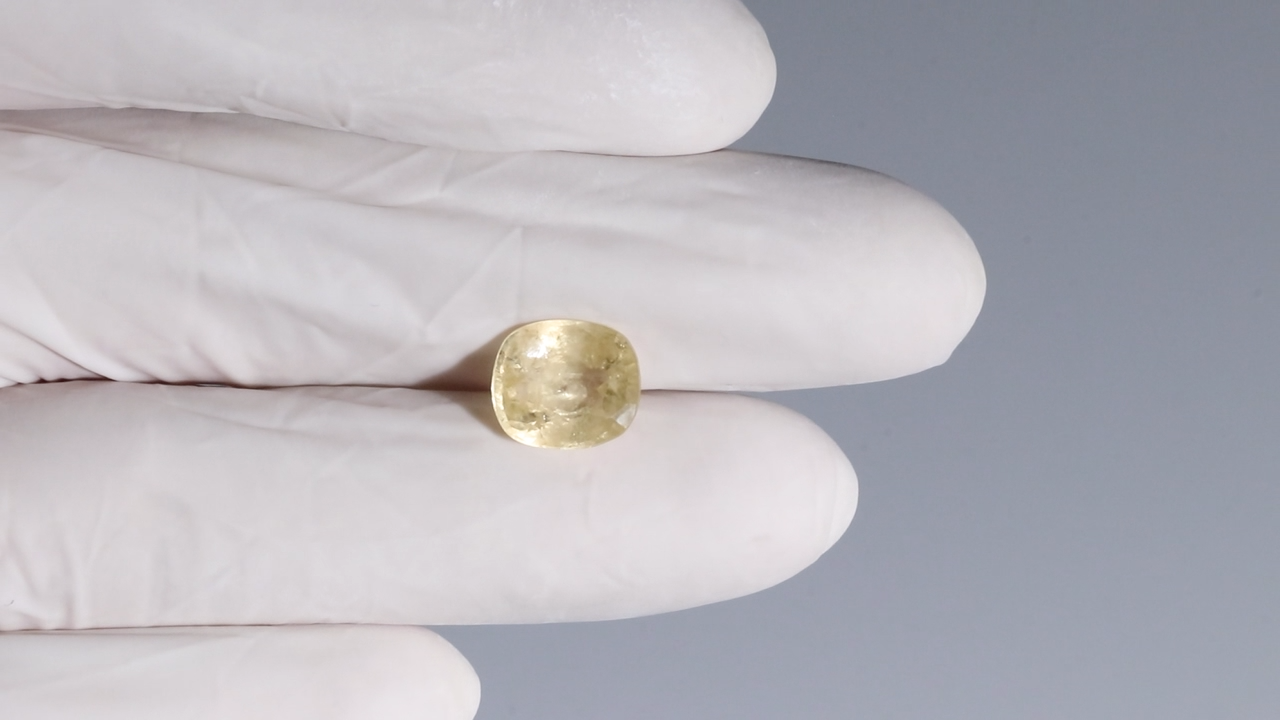 Natural Yellow Sapphire (Pukhraj)6.33 Carats