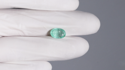 Minor Oil Natural Columbian Emerald (Panna) 2.70 Carats