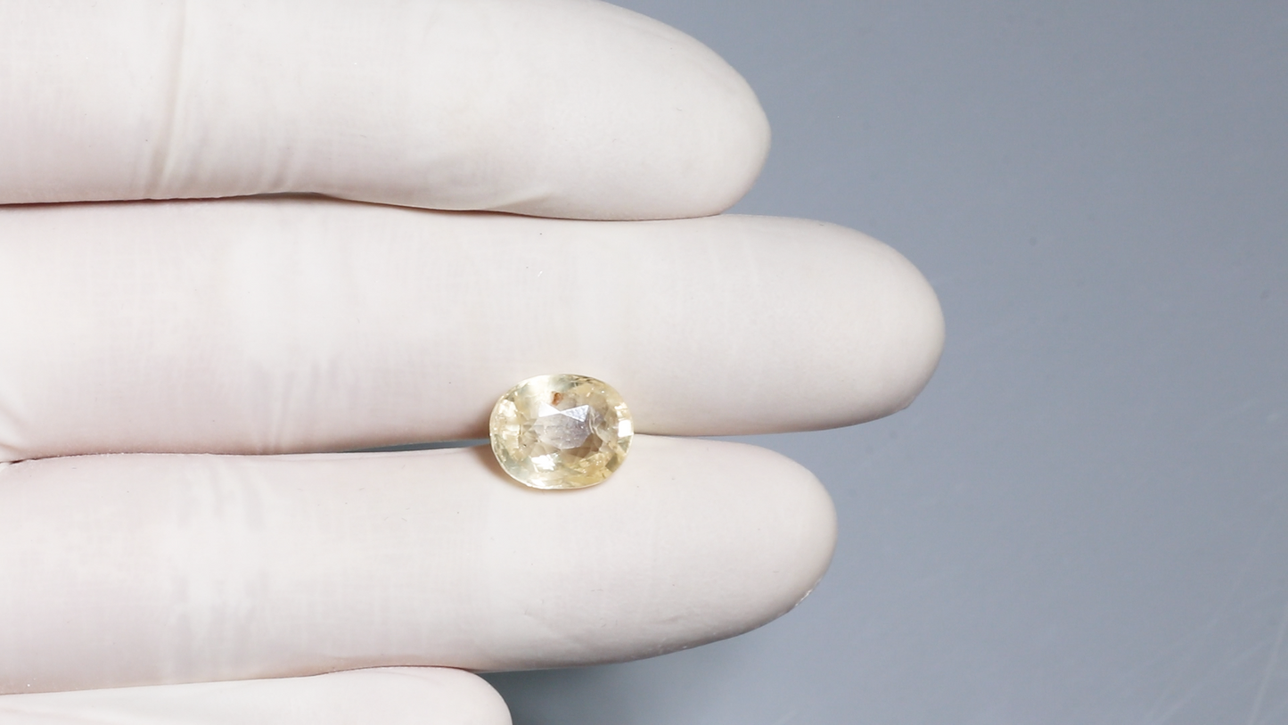 Natural Yellow Sapphire (Pukhraj) 6.13 Carats