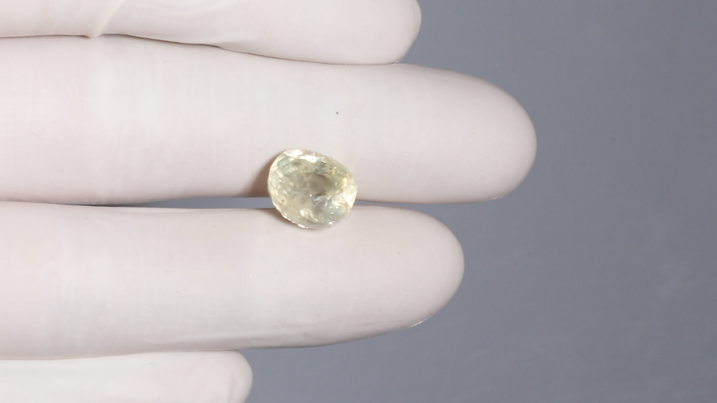 Natural Yellow Sapphire (Pukhraj) 8.03 Carats