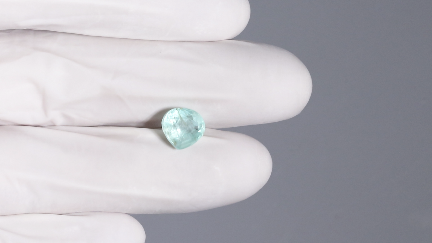 Minor Oil Natural Columbian Emerald (Panna) 3.32 Carats