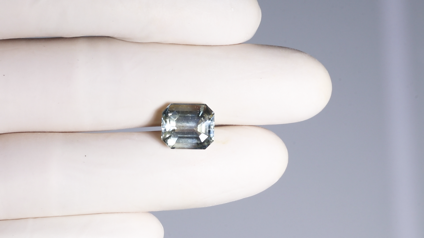 Natural Pitambari 8.64 Carats