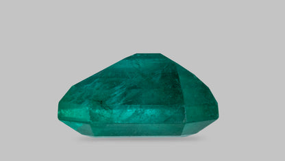 Minor Oil Natural Zambian Emerald (Panna) 8.52 Carats
