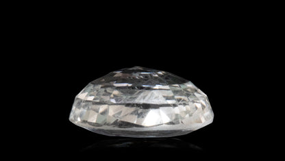 WHITE TOPAZ 3.94 CARATS