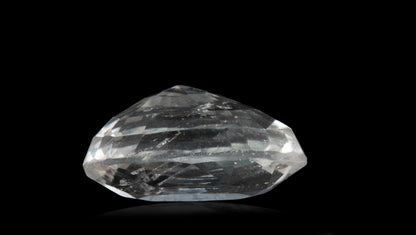 WHITE TOPAZ 5.87 CARATS