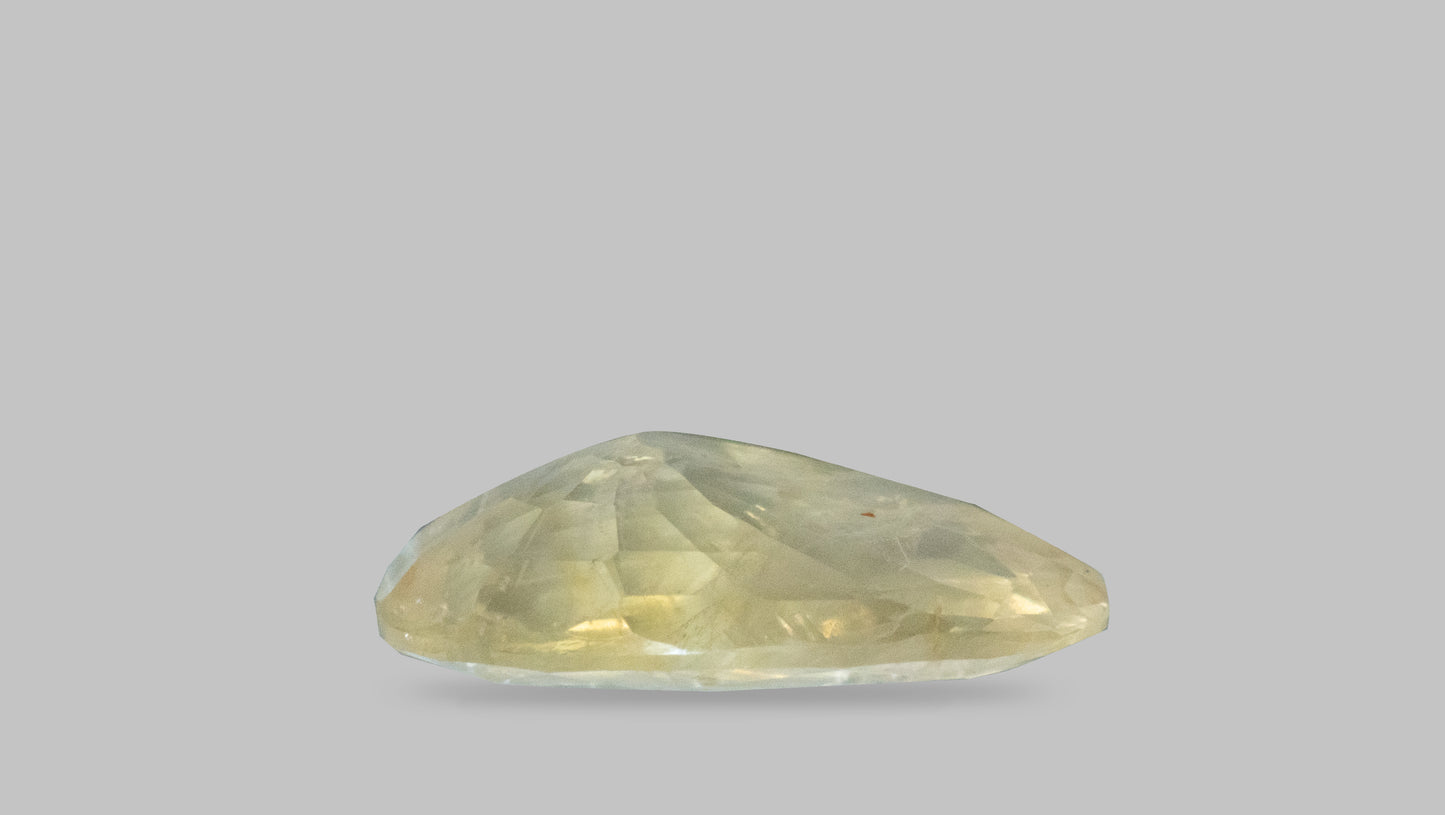 Natural Yellow Sapphire (Pukhraj) 4.75 Carats