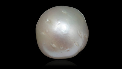 SOUTH SEA PEARL 8.62 CARATS