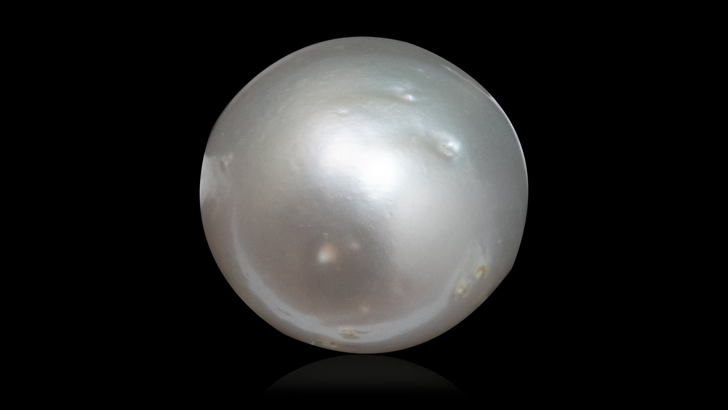 South Sea Pearl 9.43 Carats