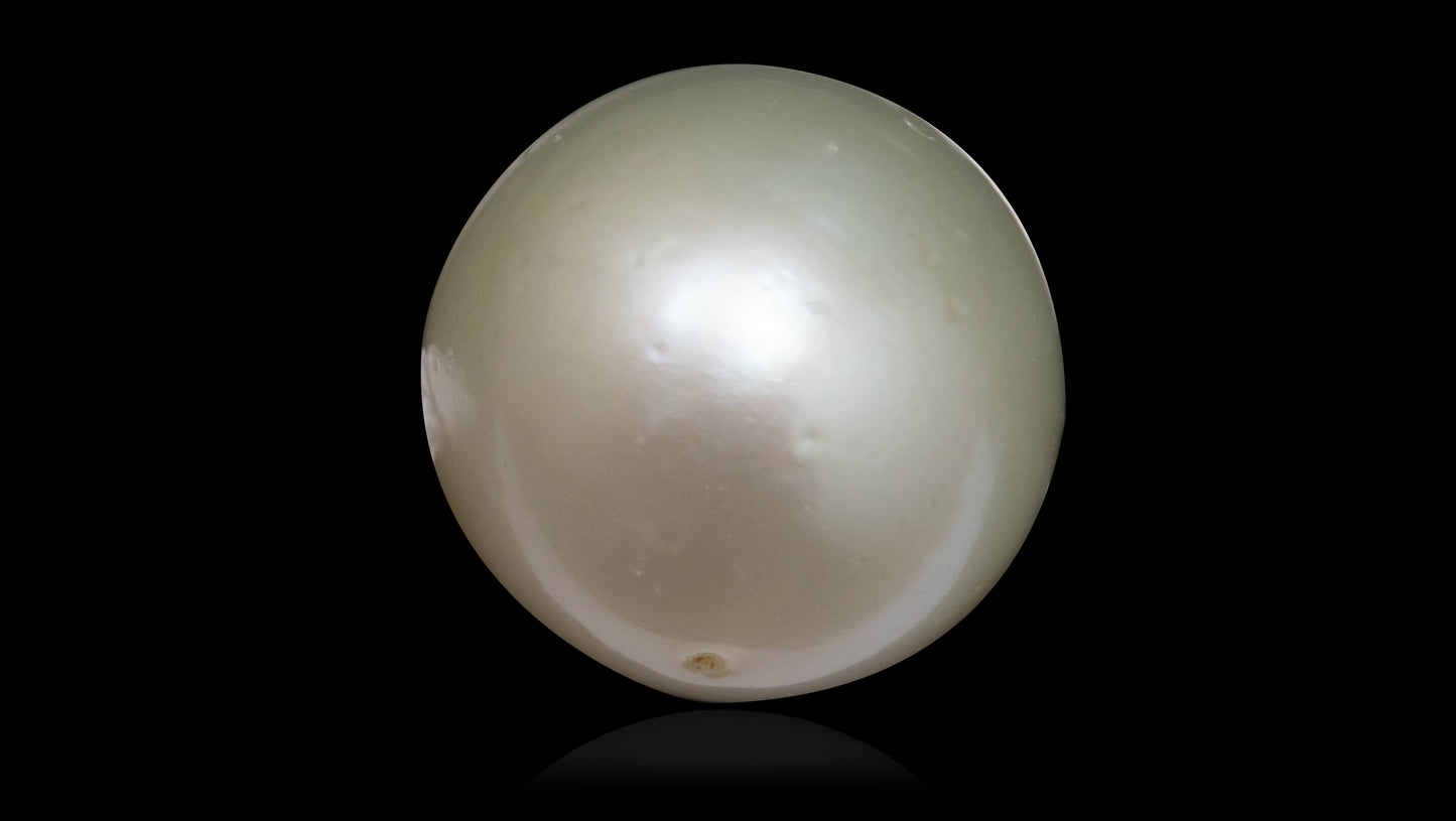 SOUTH SEA PEARL 14.71 CARATS