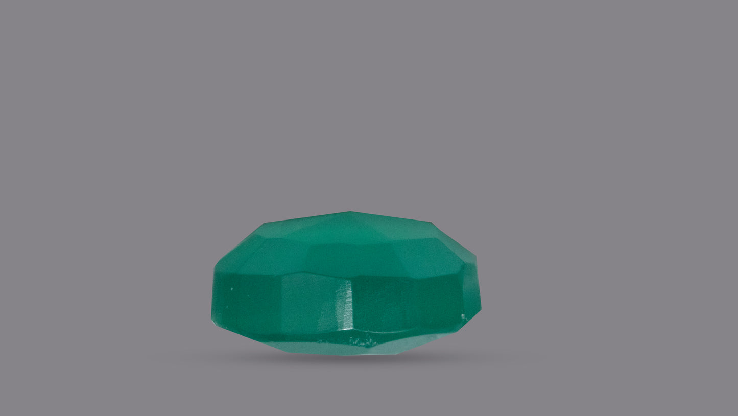 GREEN ONYX 3.85 CARATS