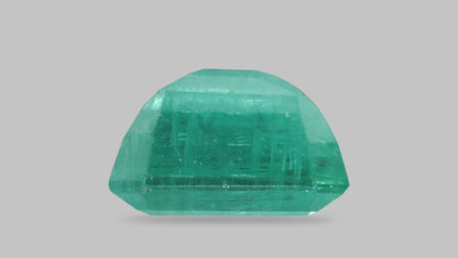 Minor Oil Natural Zambian Emerald (Panna) 6.88 Carats