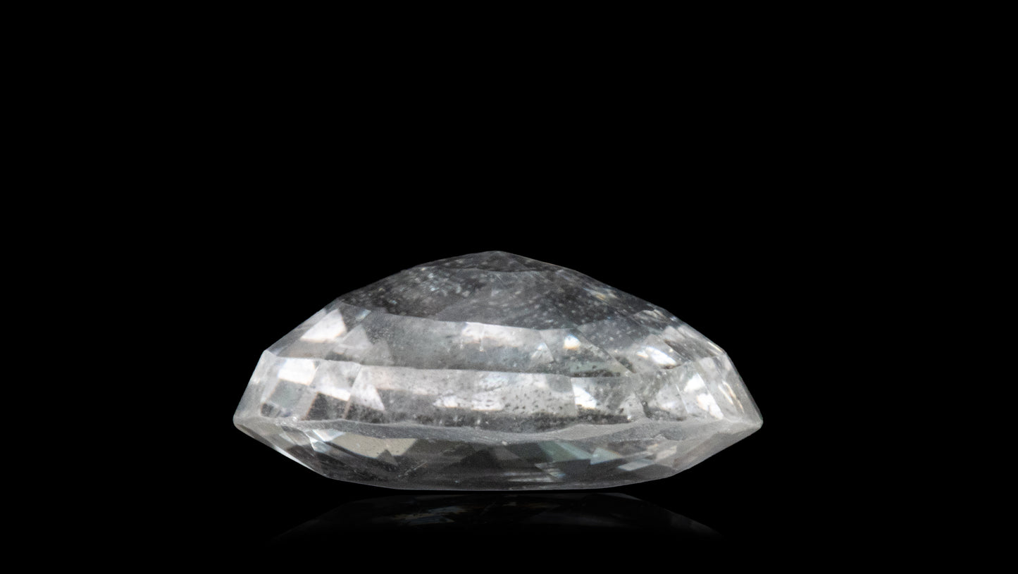 WHITE TOPAZ 5.49 CARATS