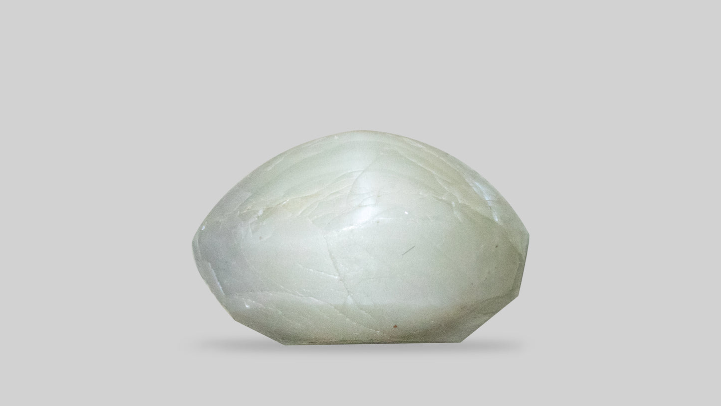 Natural Cat'S Eye (Lehsuniya) 7.81 Carats