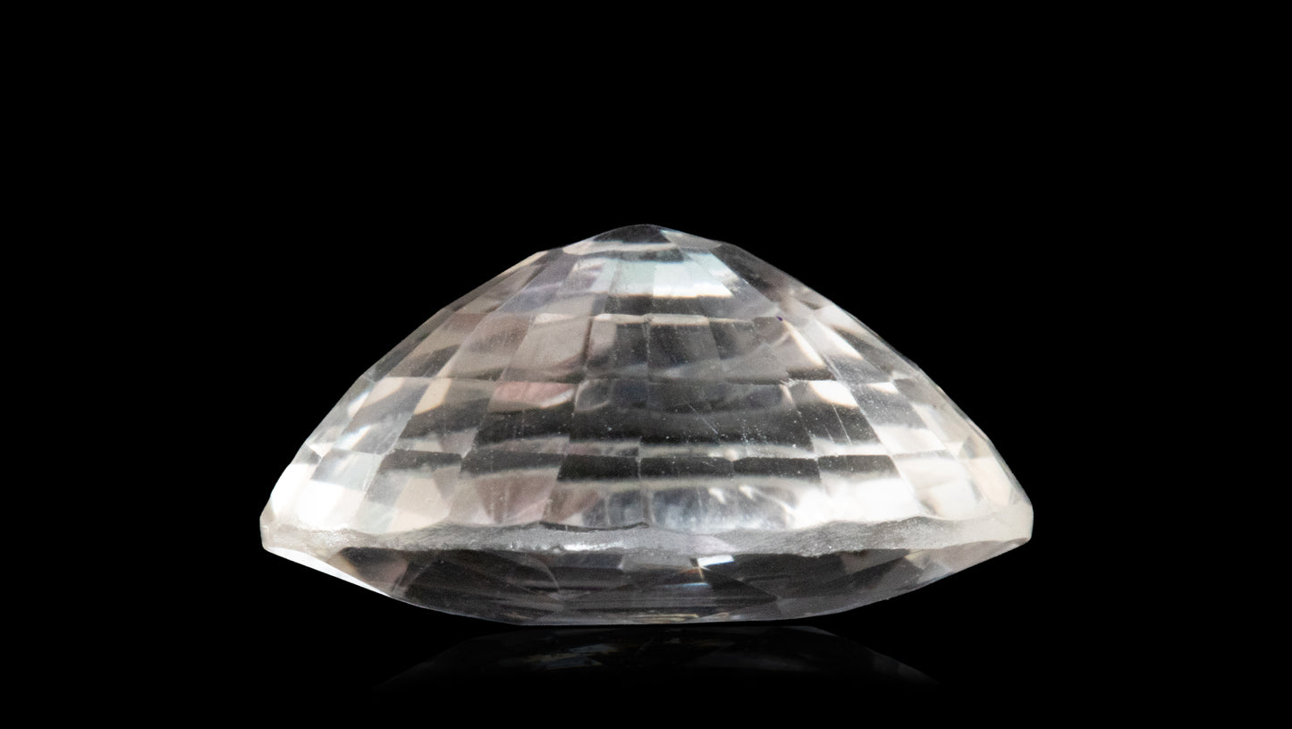 WHITE TOPAZ 7.85 CARATS