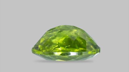 NATURAL PERIDOT 7.14 CARATS