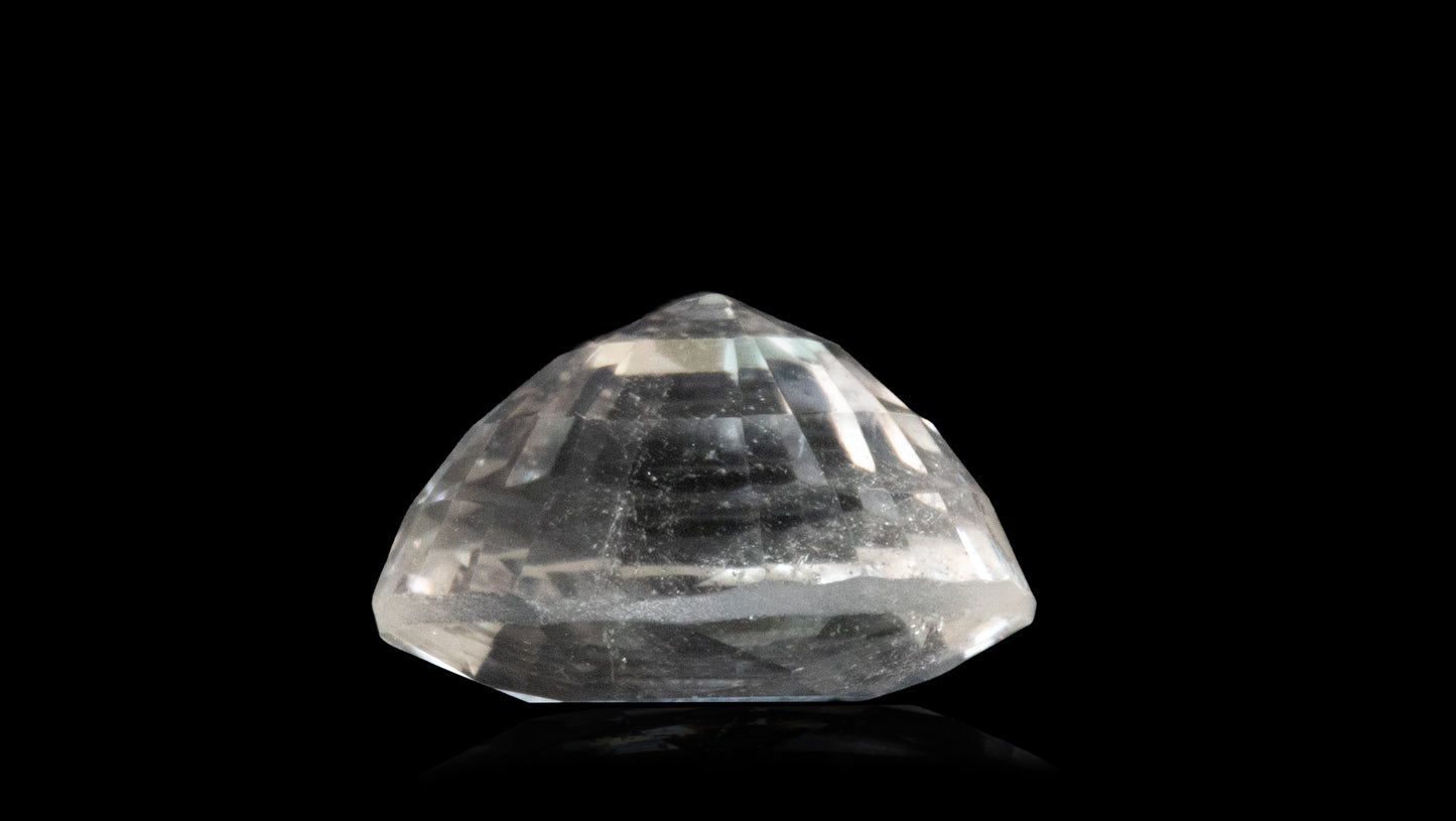 WHITE TOPAZ 5.21 CARATS