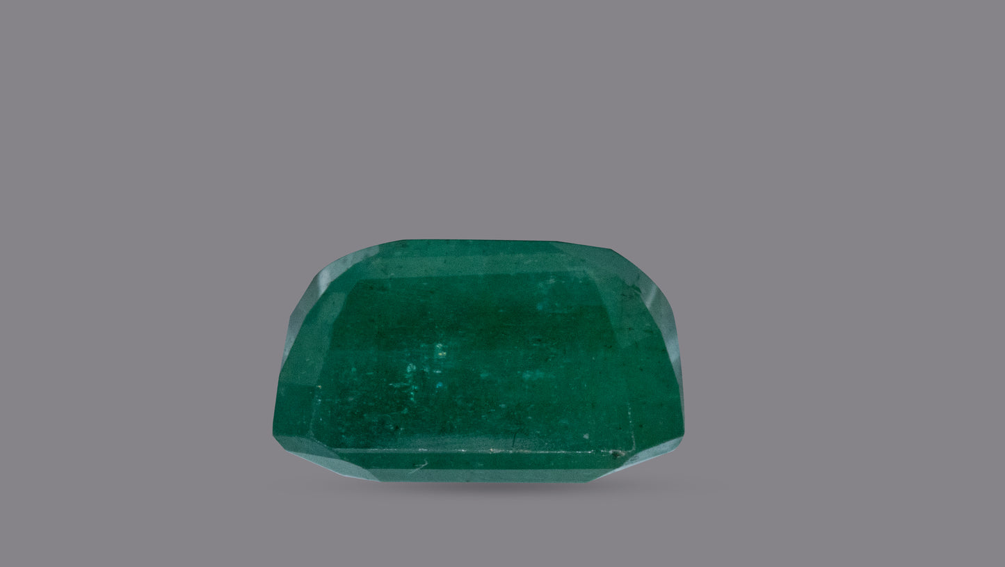 Natural Zambian Emerald (Panna) 4.88 Carats