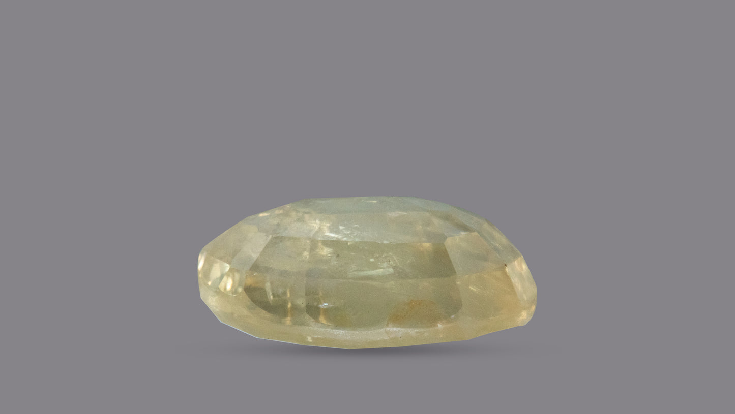 Natural Yellow Sapphire (Pukhraj) 8.41 Carats