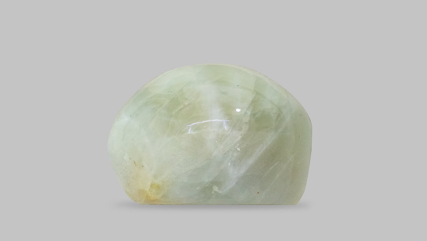 Natural Cat'S Eye (Lehsuniya) 12.36 Carats