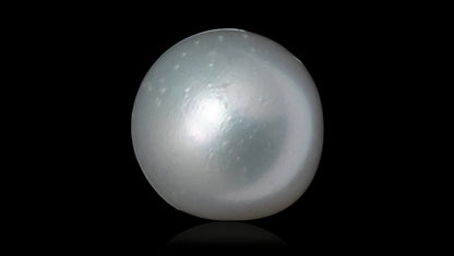 South Sea Pearl 8.74 Carats